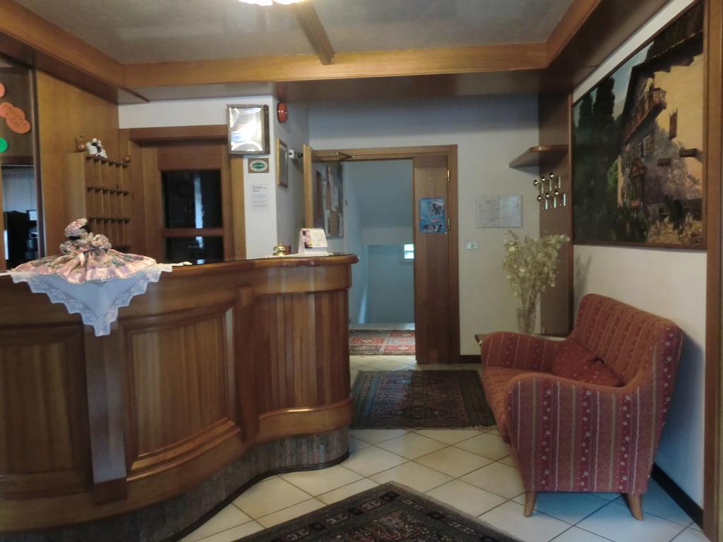 Hotel Fiorenza Campitello di Fassa Esterno foto